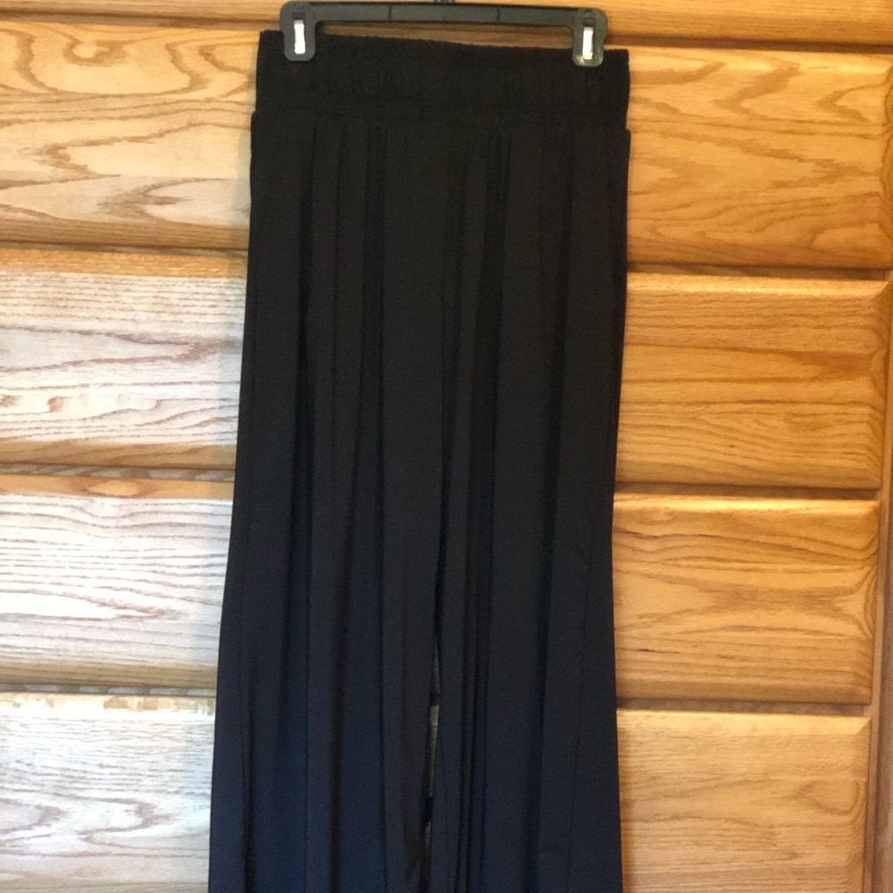 Fabletics pants